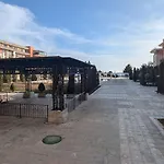 Beachfront 1br In Prestige By Flat Manаger Appartement 4*