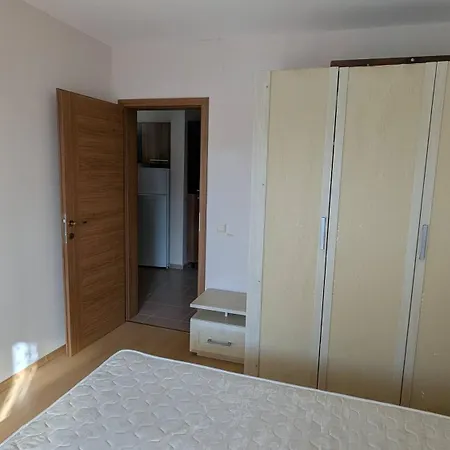 Апартаменты Beachfront 1br In Prestige By Flat Manаger