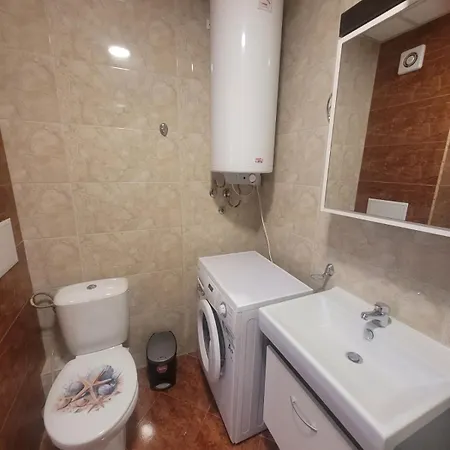 Appartamento Beachfront 1br In Prestige By Flat Manаger 4*