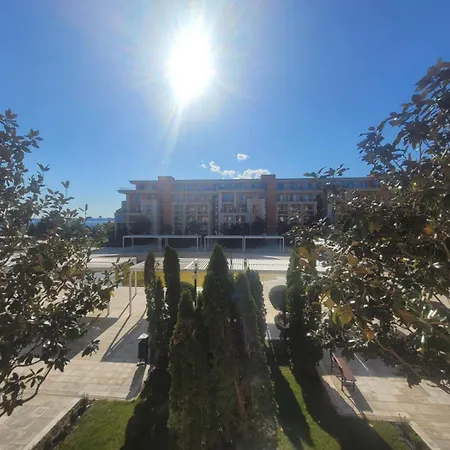 Beachfront 1br In Prestige By Flat Manаger Sveti Vlas